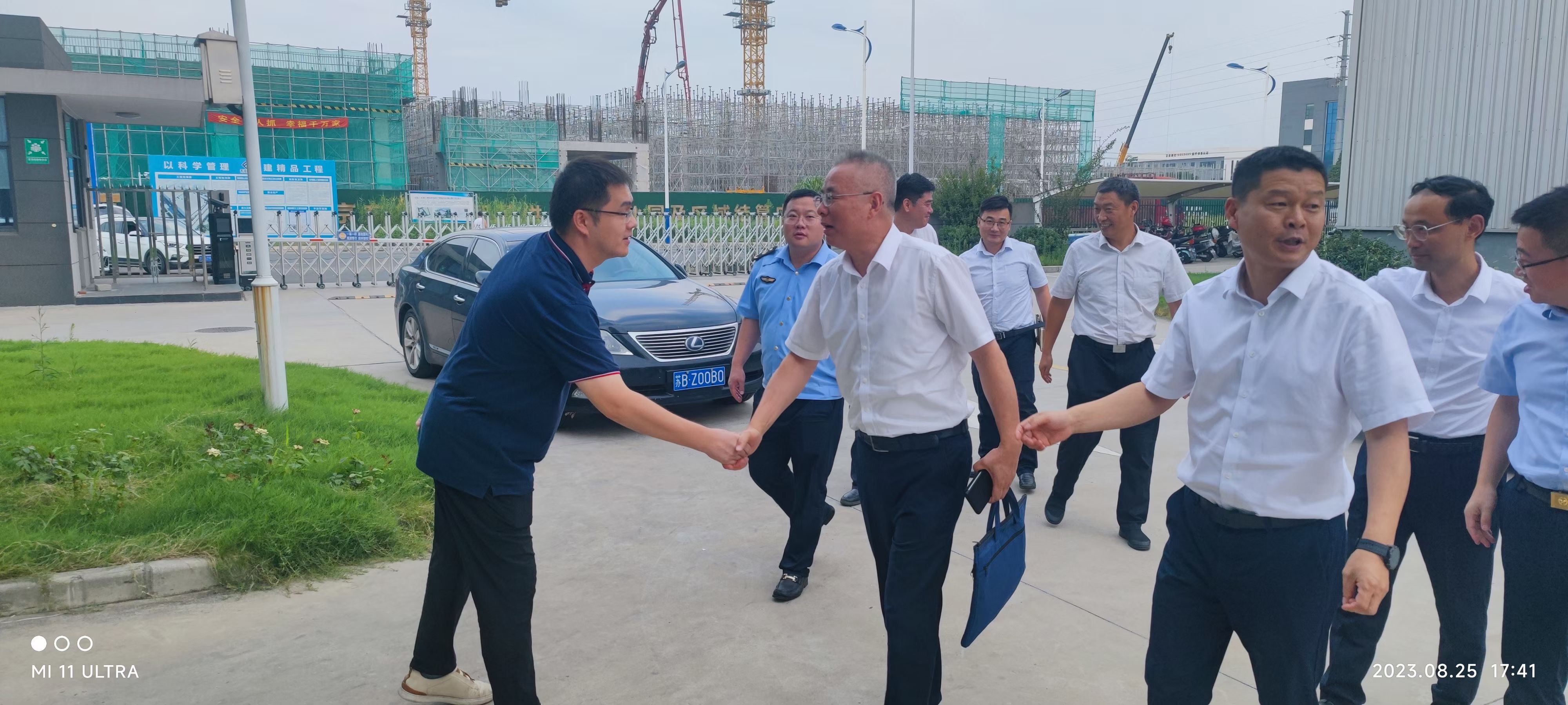 无锡市应急局局长陈荣明一行对阿路米电子化安管示范点进行考察